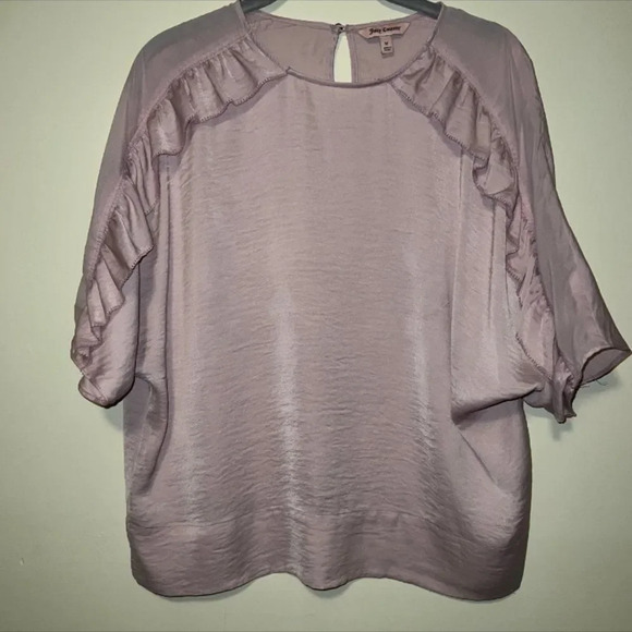 Juicy Couture Tops - Juicy Couture Ruffle Short Sleeve Blouse